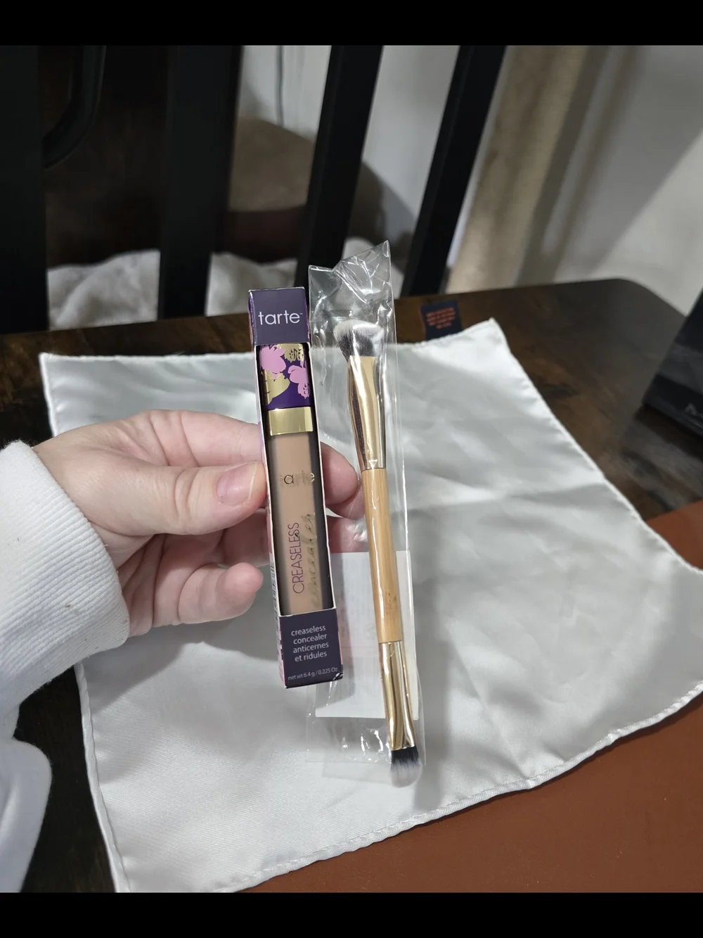 Tarte Creaseless Creamy Concealer and brush duo